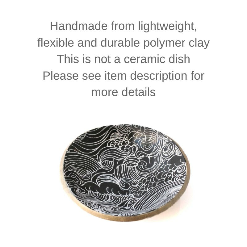 Small Trinket Dish or Ring Holder in Black & White | Wave Design