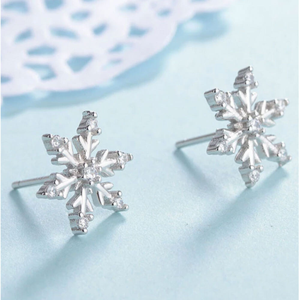 Snowflake stud earrings for women | Christmas gifts and stocking fillers