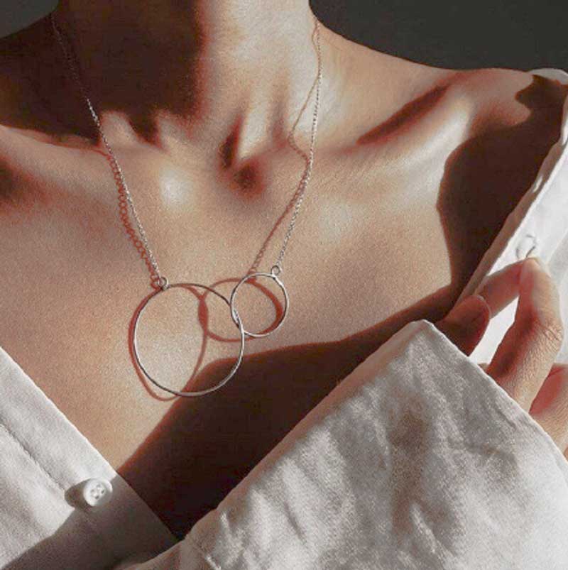 Double circle necklace for women